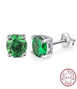 green stud D124