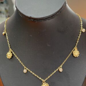 Gold lucky Flower necklace with Zirconia
