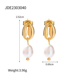 PP15 Conch Pearl earring